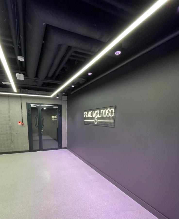 Plac Wolnosci 6 Contactless Check-In 24H Poznań Kültér fotó