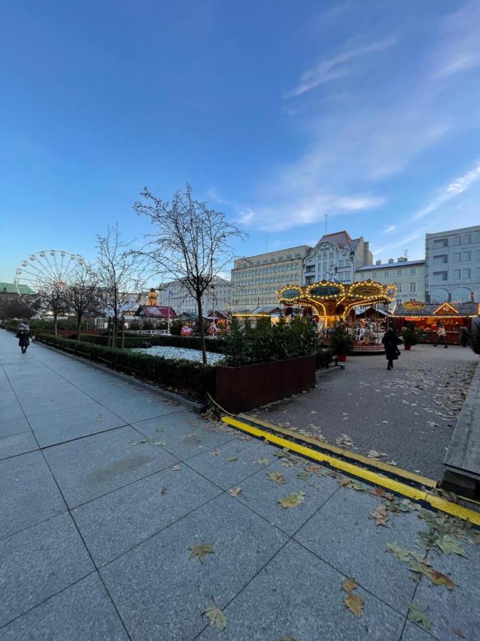 Plac Wolnosci 6 Contactless Check-In 24H Poznań Kültér fotó