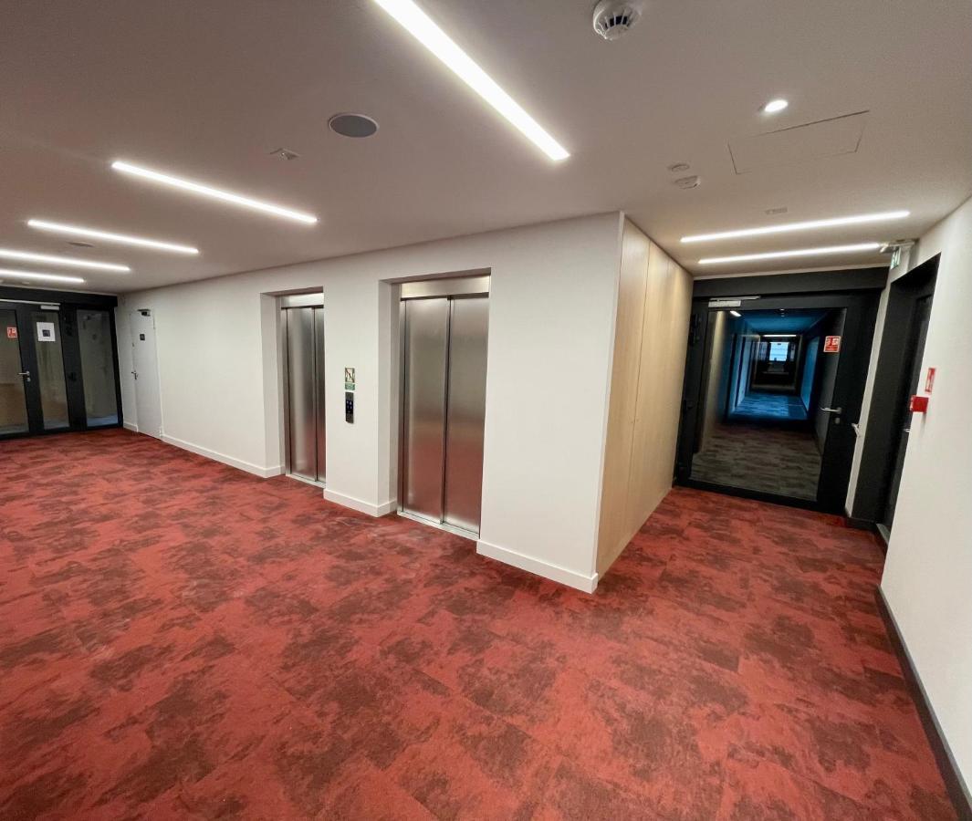 Plac Wolnosci 6 Contactless Check-In 24H Poznań Kültér fotó