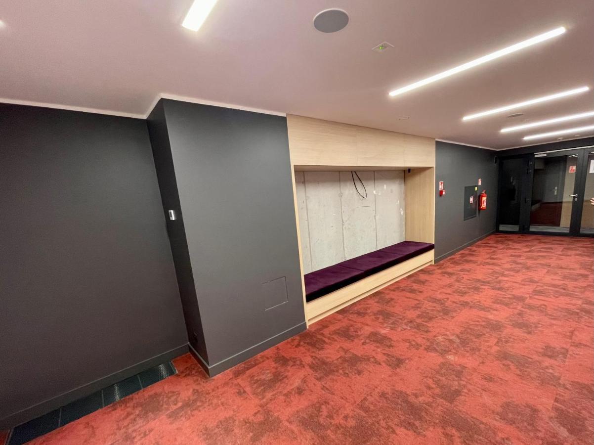Plac Wolnosci 6 Contactless Check-In 24H Poznań Kültér fotó