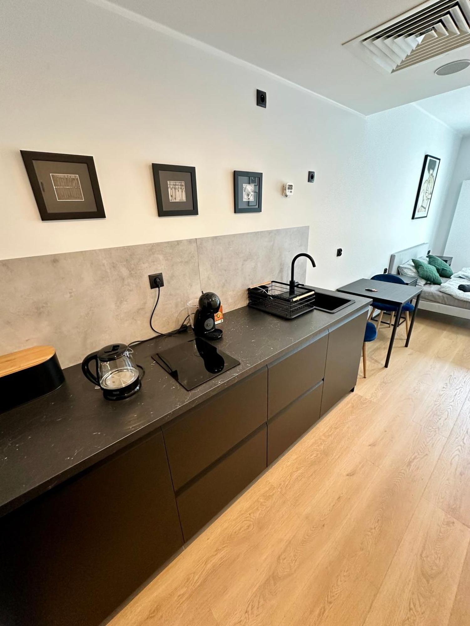 Plac Wolnosci 6 Contactless Check-In 24H Poznań Kültér fotó