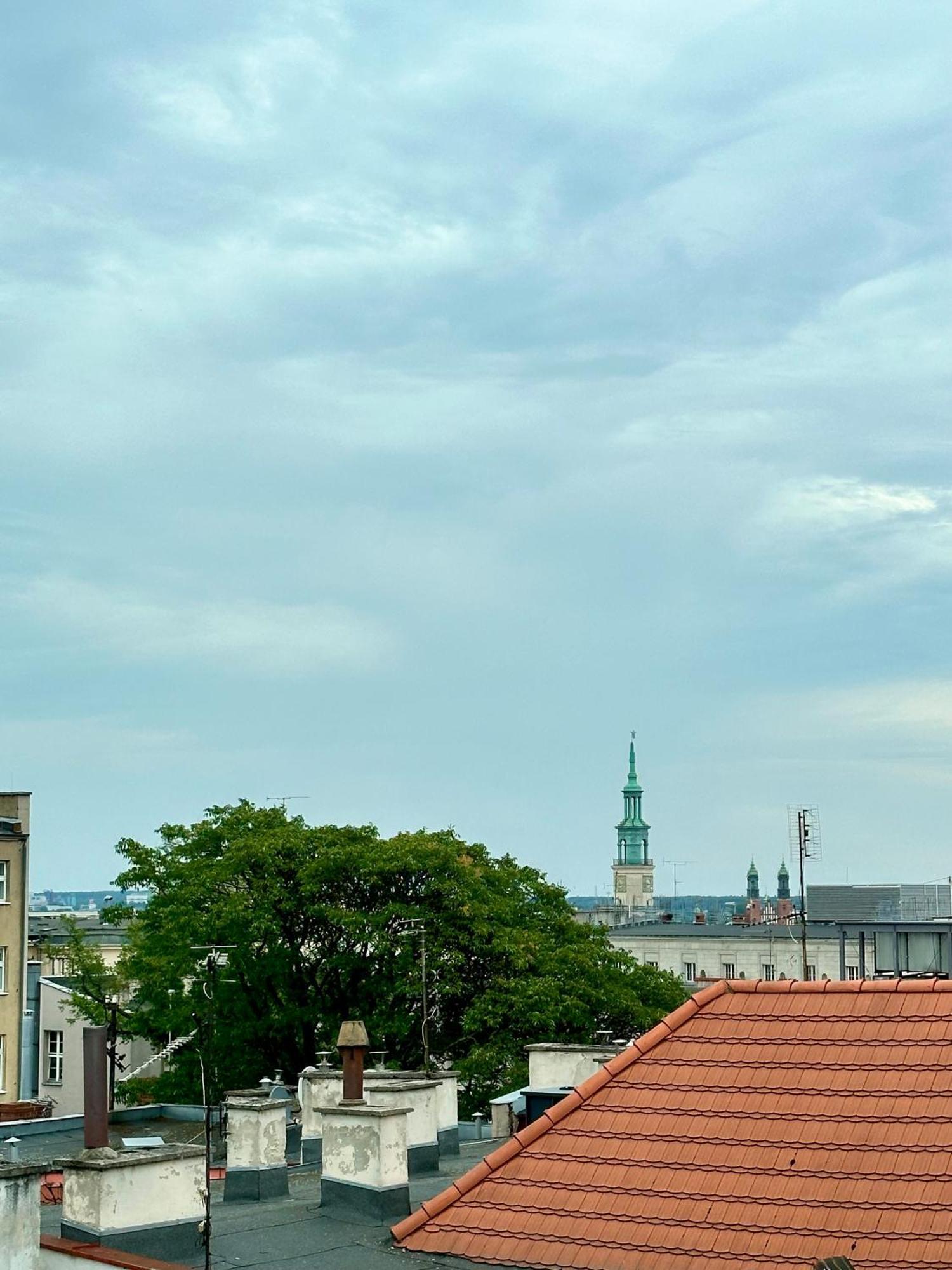 Plac Wolnosci 6 Contactless Check-In 24H Poznań Kültér fotó
